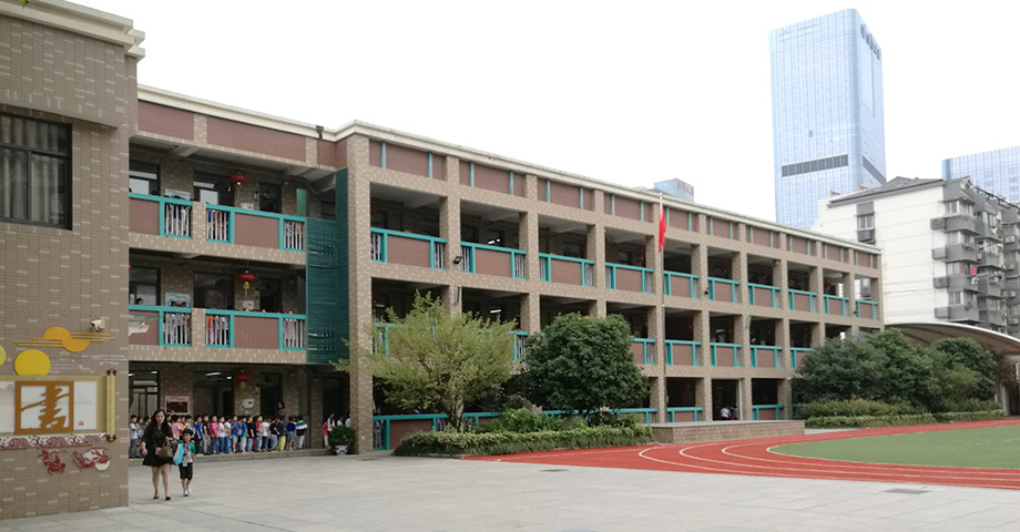 南京五老村小學家長接送安保管理系統案例。